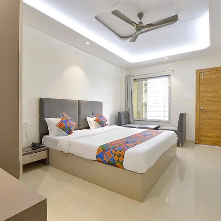Fabhotel Synergy Stays Indore Esterno foto
